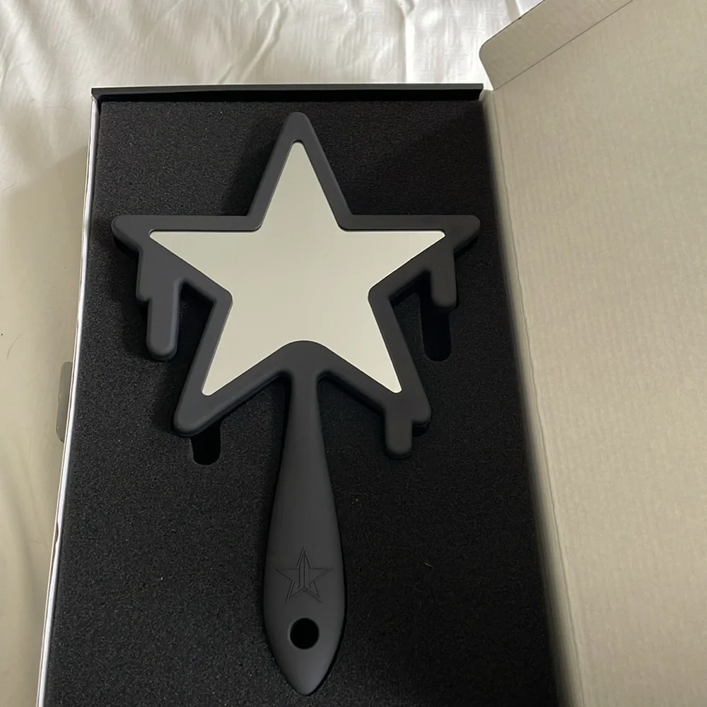 Jeffree Star mirror - black soft touch